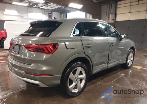 2020 Audi Q3 Premium 45 Tfsi Quattro Tiptronic z USA, uszkodzony, nr VIN WA1AECF37L1093407